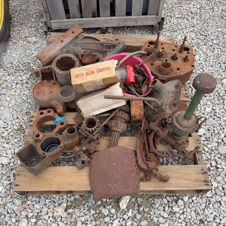 Pallet Of Miscellaneous Parts.