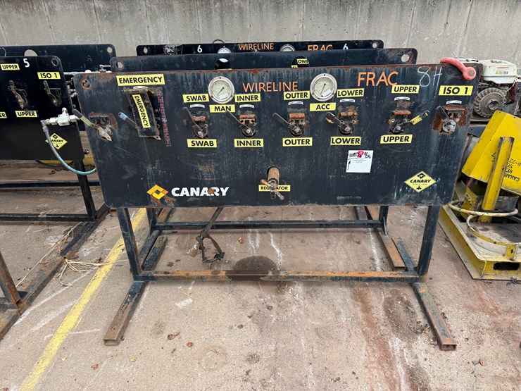 lot-w/-(3)-remote-5k-wp-accumulator--wireline-frac-valve-consoles-image-2