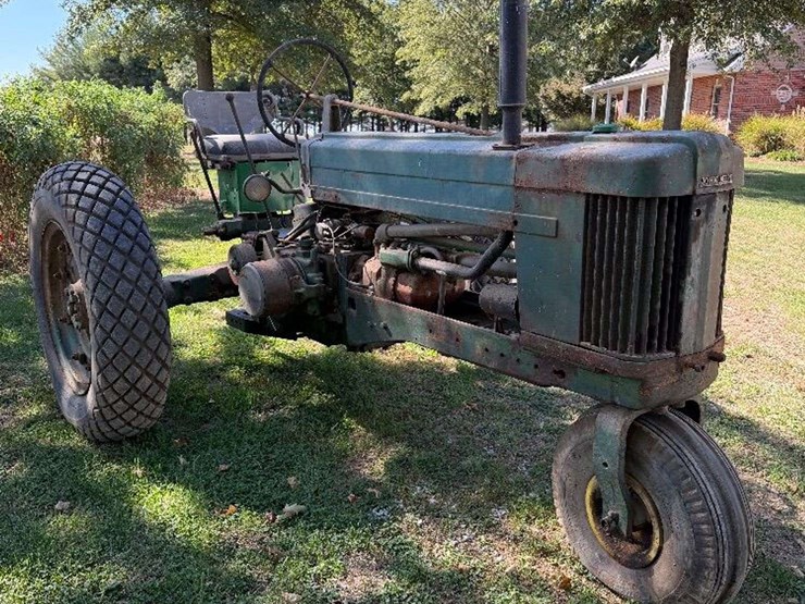 1955-john-deere-50-image-2