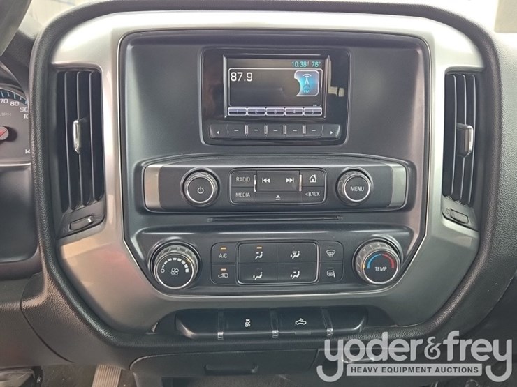 2015-chevrolet-silverado-1500-image-42