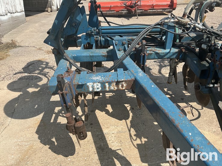 blu-jet-tb140-11-shank-anhydrous-toolbar-image-15