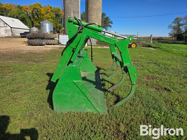 john-deere-7-image-4
