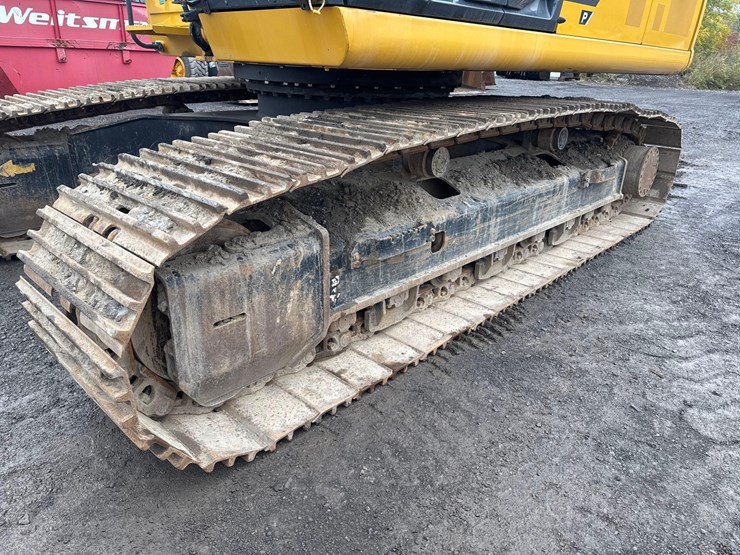 2023-john-deere-350-image-20