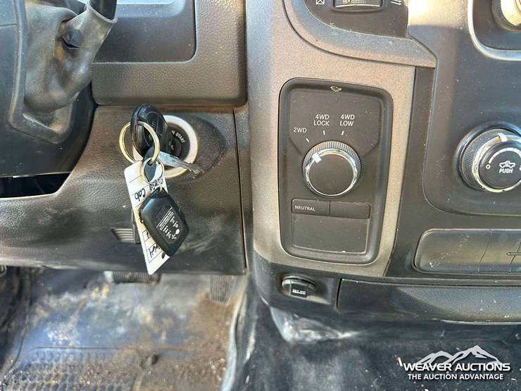 2016-dodge-1500-image-19