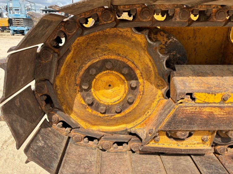 2014-deere-450j-lgp-image-16