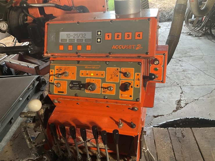 2005-wood-mizer-lt70-image-17