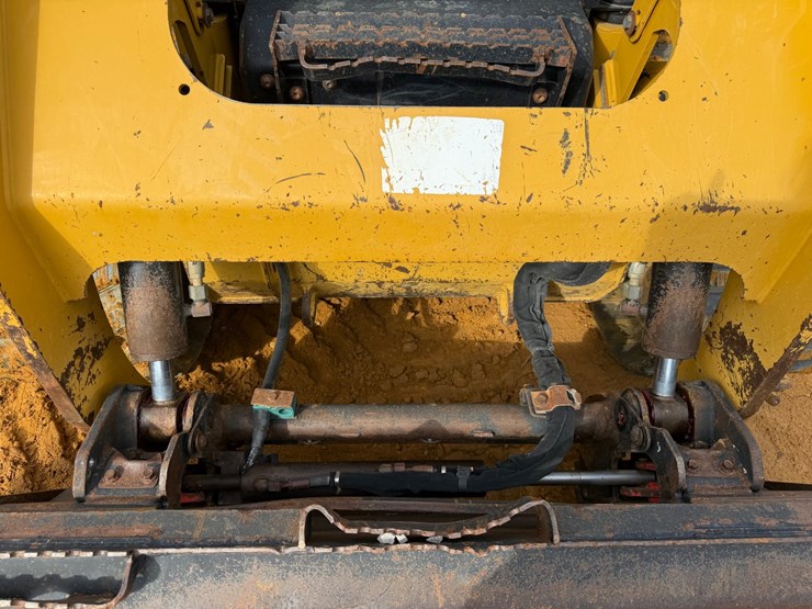 caterpillar-259d-image-17