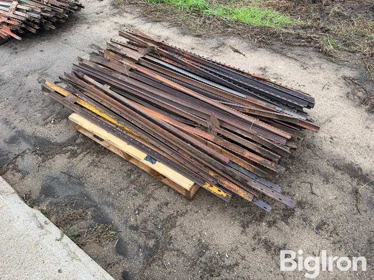 steel-t-posts-image-3