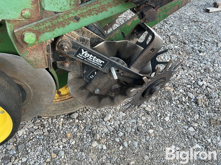 john-deere-7000-image-17