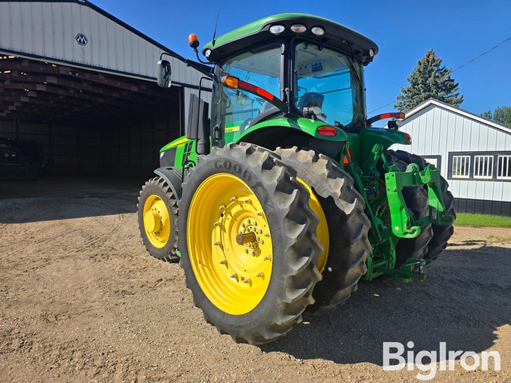 2012-john-deere-7215r-image-7