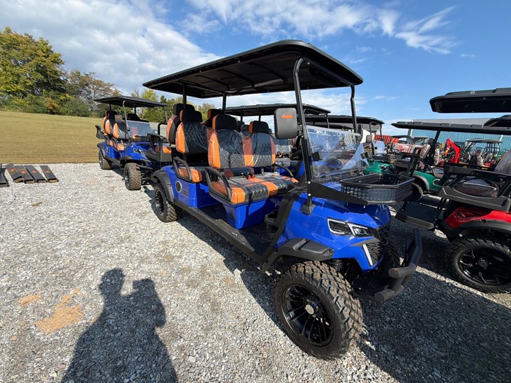 #654-•-future-6-seater-electric-off-road-golf-cart-image-2