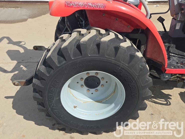 2010-massey-ferguson-1529-image-12