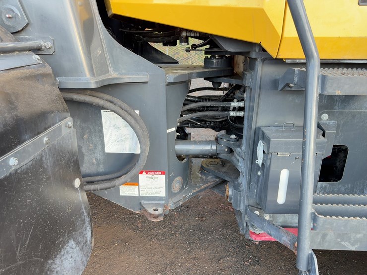 2018-komatsu-wa270-8-image-17