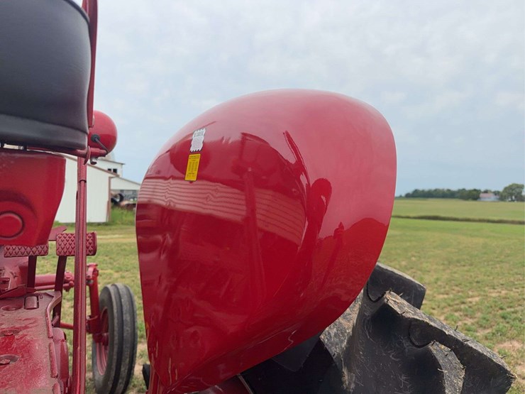 farmall-560-hi-clear-image-44