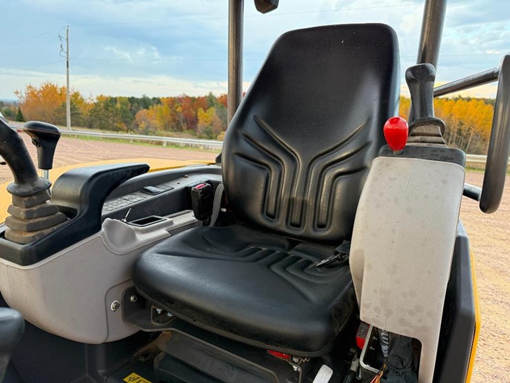 volvo-ecr40d-image-47