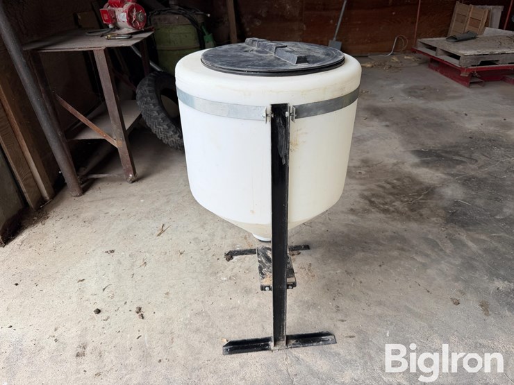 30-gal-mixing-cone-image-8
