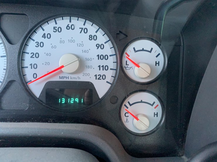2008-dodge-1500-image-27