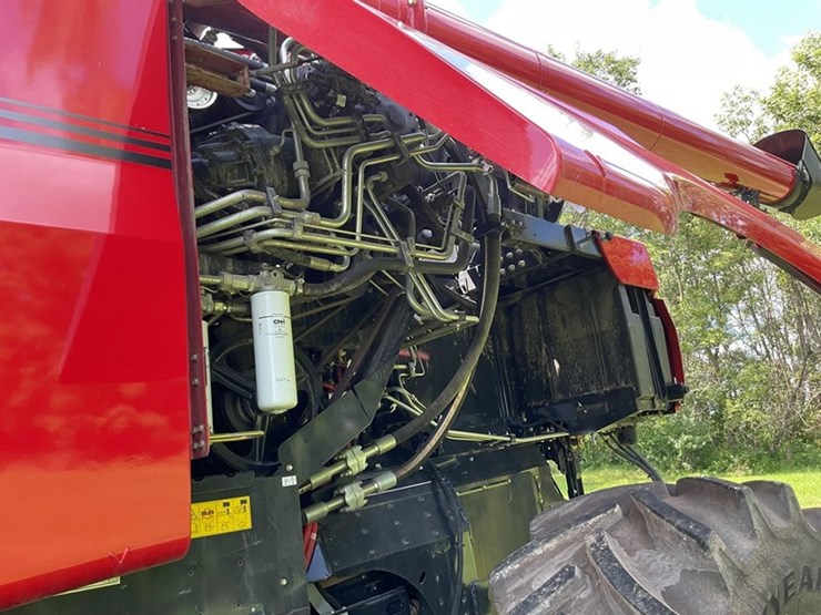 2022-case-ih-8250-image-11
