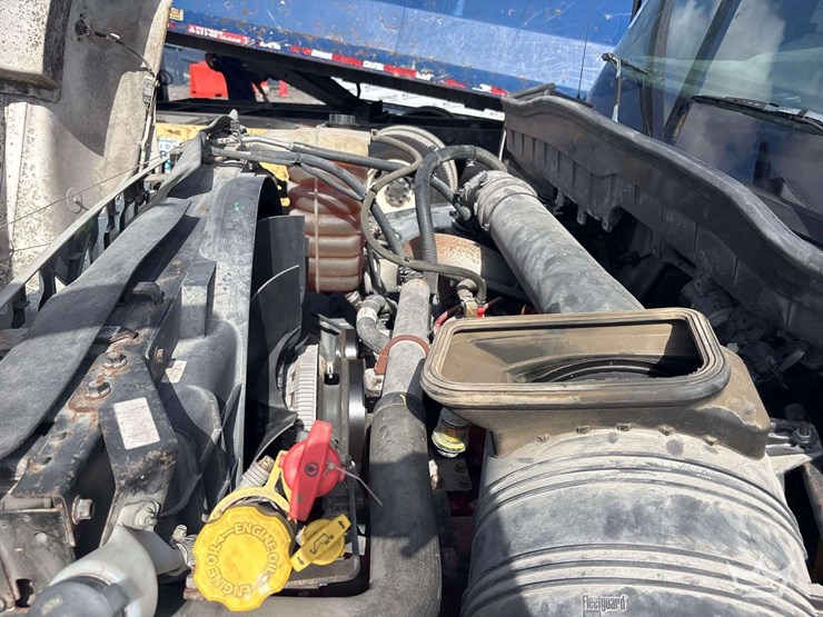2019-international-hv507-t/a-dump-truck-image-13