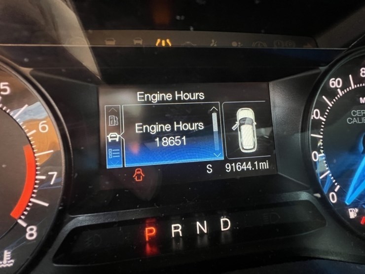 2018-ford-explorer-image-17
