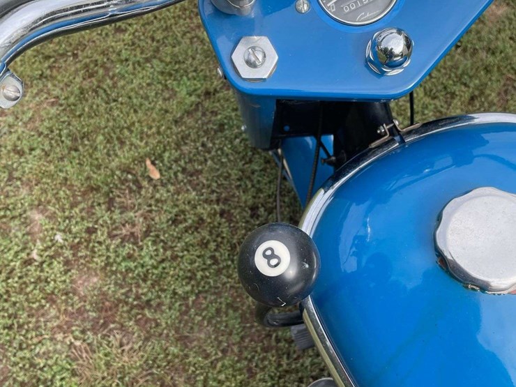 1959-cushman-eagle-scooter-image-7