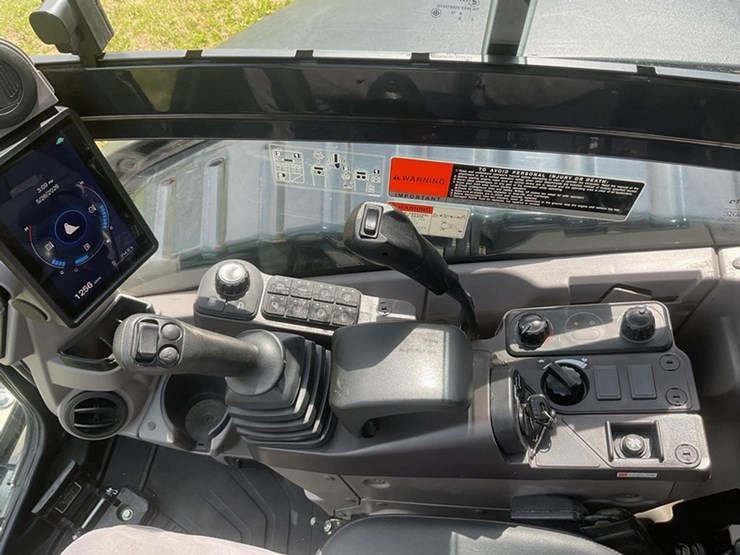 2021-kubota-u55-5-image-26