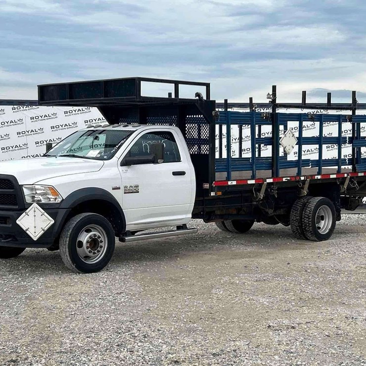 2018 Ram 5500 4x4 Palfinger Stake Bed Gas Cylinder Delivery Truck