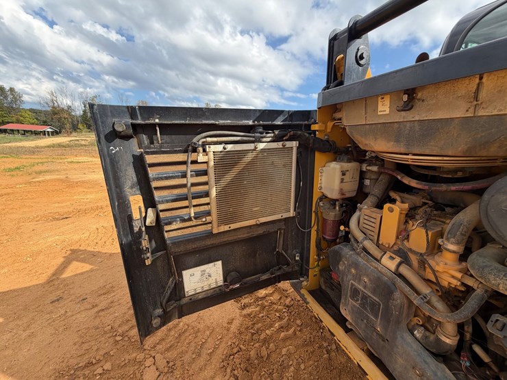 caterpillar-259d-image-36