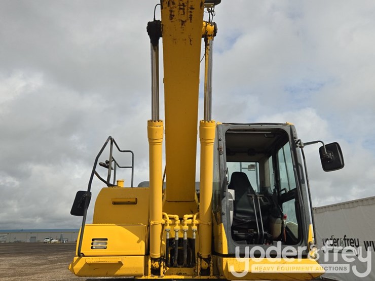 2015-komatsu-pc210-image-27