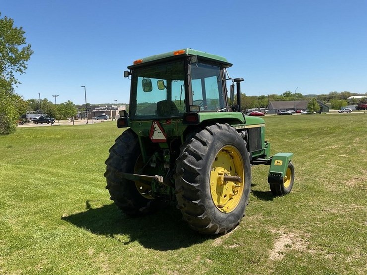 1975-john-deere-4230-image-5