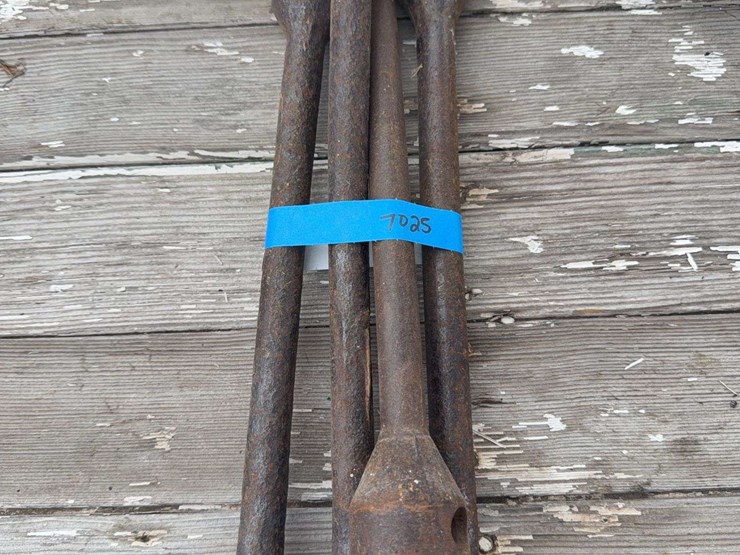 tractor-wrenches-image-1
