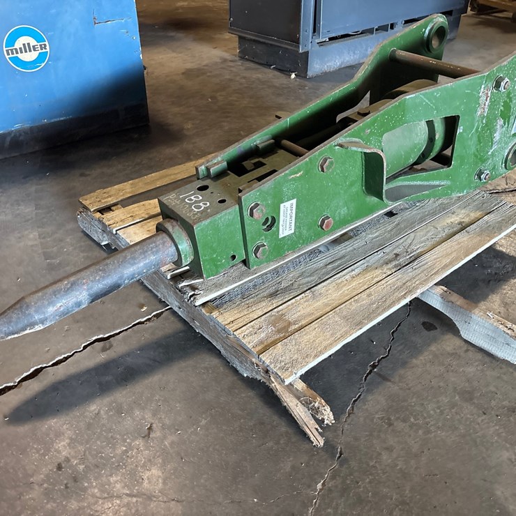 #188 • Dynatec SLB 1200 Hydraulic Breaker Attachment