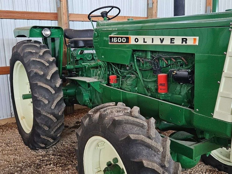oliver-1600-image-4