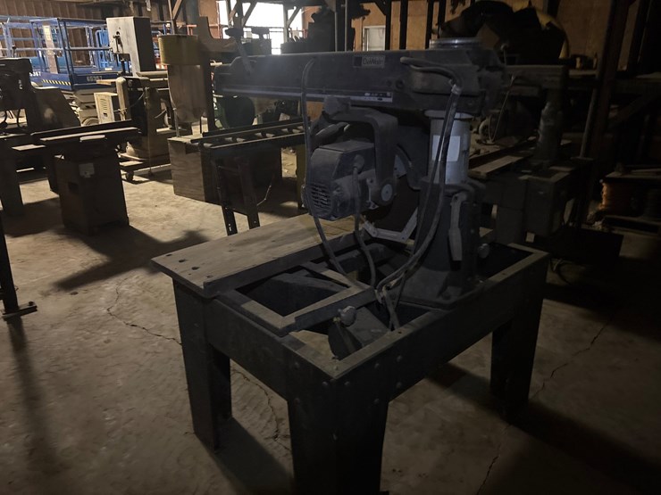 #167-•-dewalt-radial-arm-saw-on-metal-stand-image-6