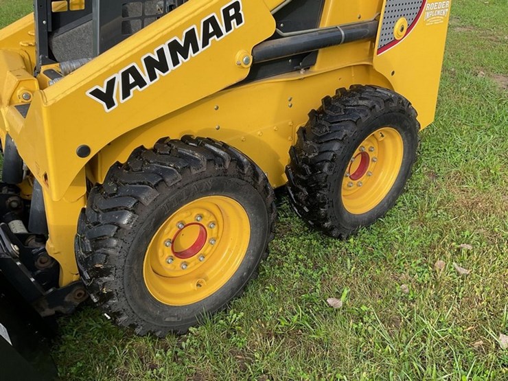 2015-yanmar-s165r-image-9
