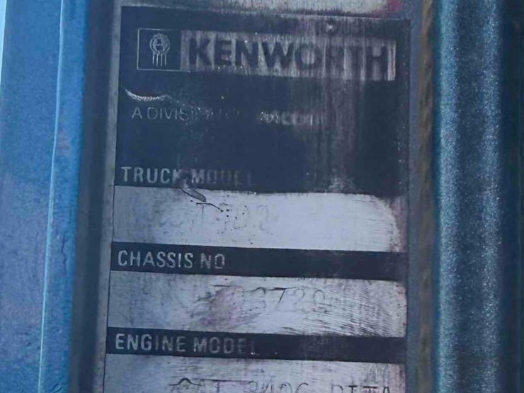 1988-kenworth-t800-image-31