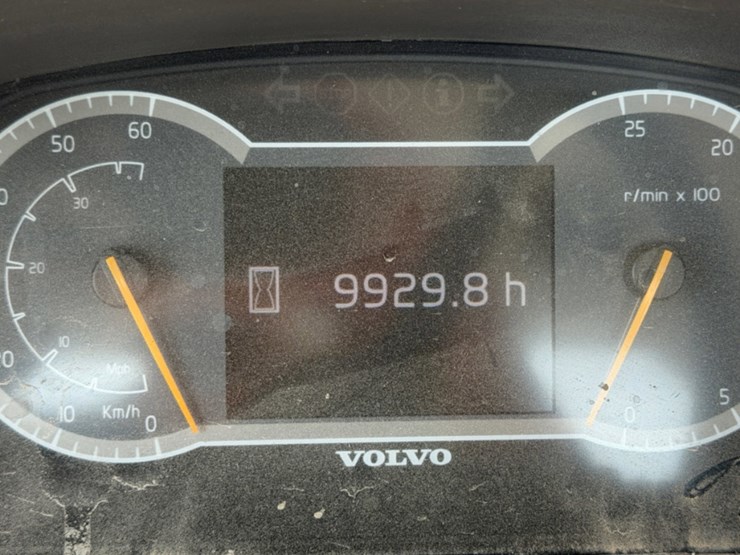 2021-volvo-l90h-image-13