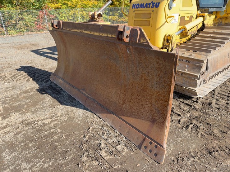 2014-komatsu-d61ex-23-image-9