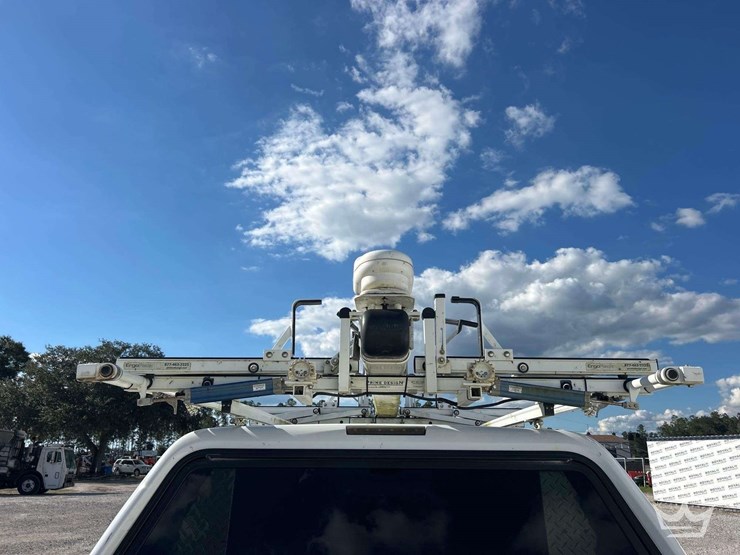 2018-ford-f150-image-28