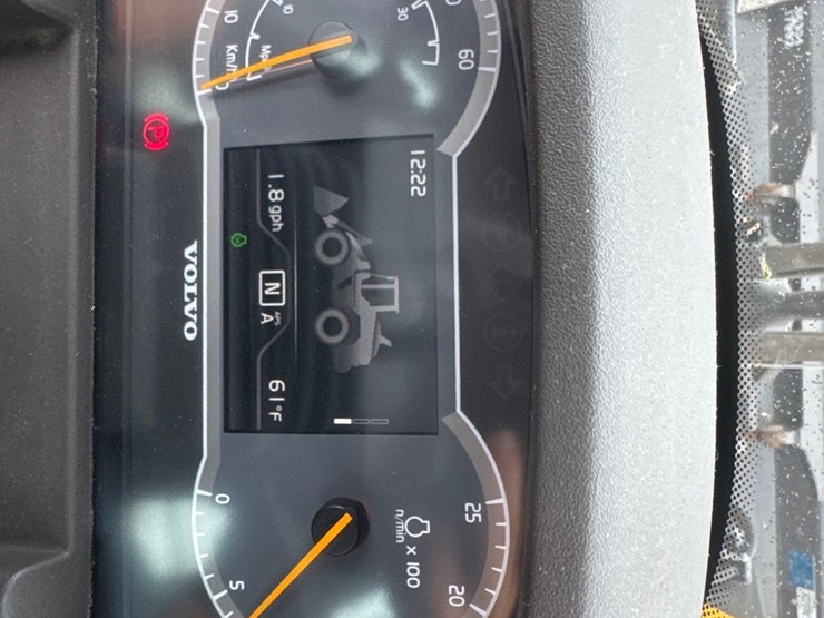 2024-volvo-l90h-image-37