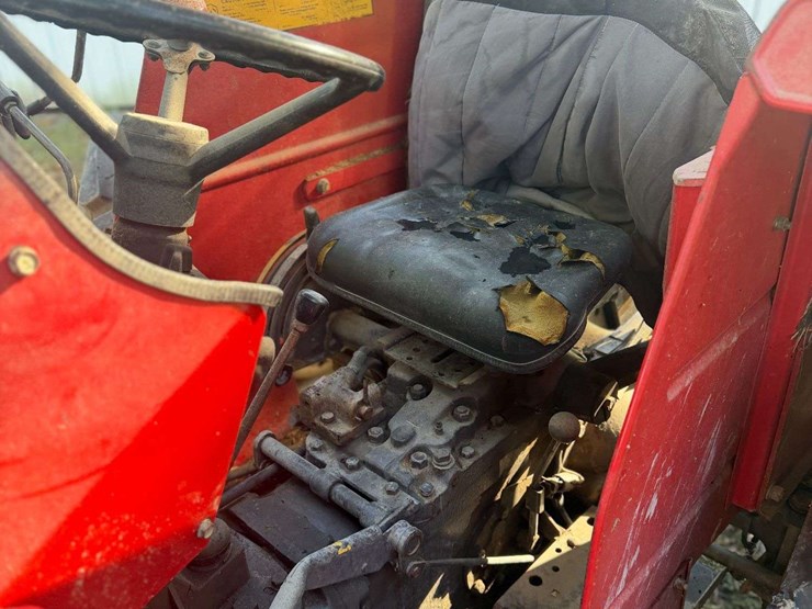 1994-massey-ferguson-231-image-13