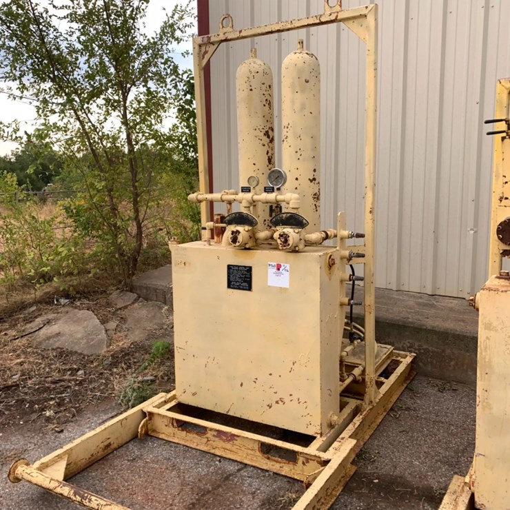 2-Station 2-Bottle Accumulator
