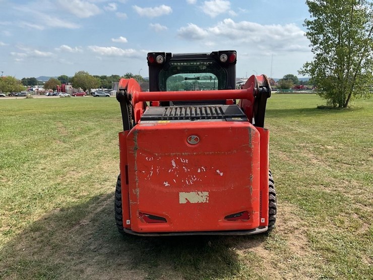 2025-kubota-ssv65-image-6