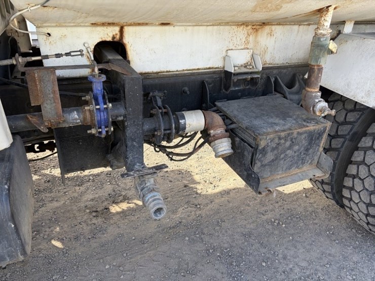 2008-ford-f650-image-19