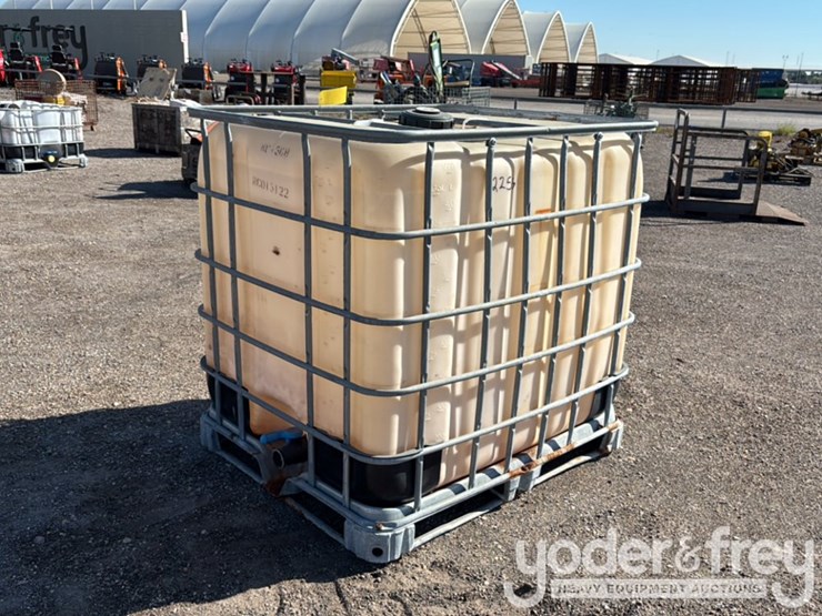 225-gal-water-carrier-image-2