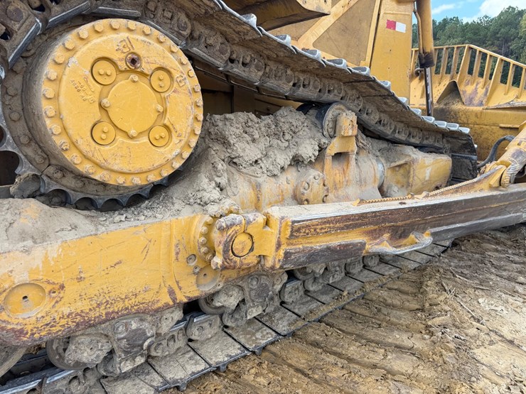 caterpillar-d8t-image-26