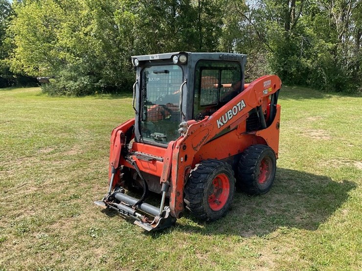 2017-kubota-ssv65-image-1