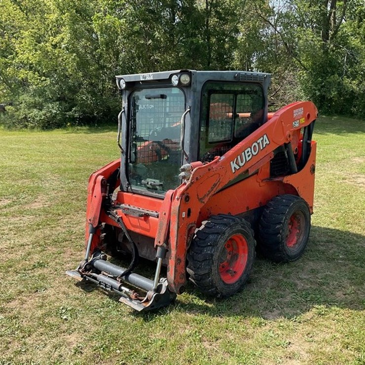 2017 KUBOTA SSV65