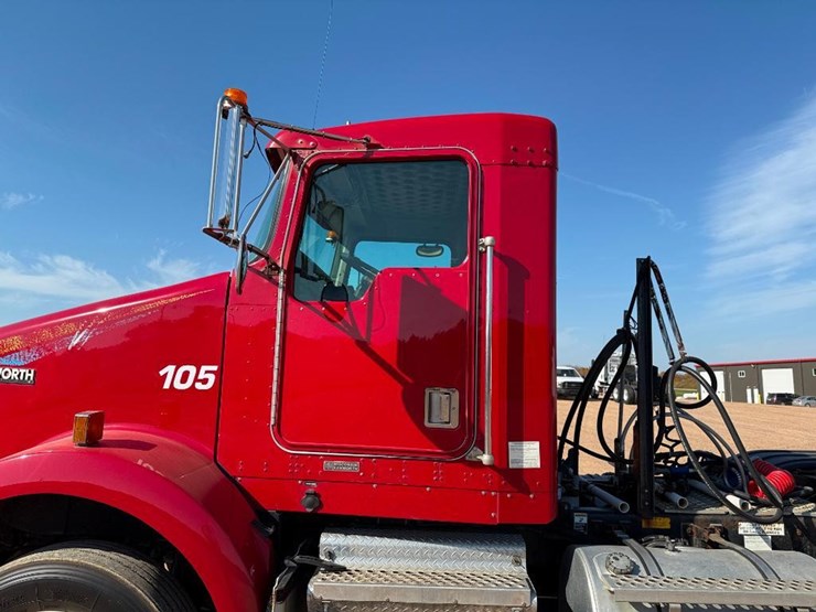 2000-kenworth-t800-image-24