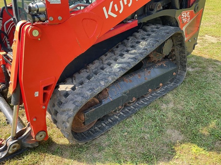 #1052-•-2024-kubota-ssvl75-3-track-skid-steer-134817-image-10